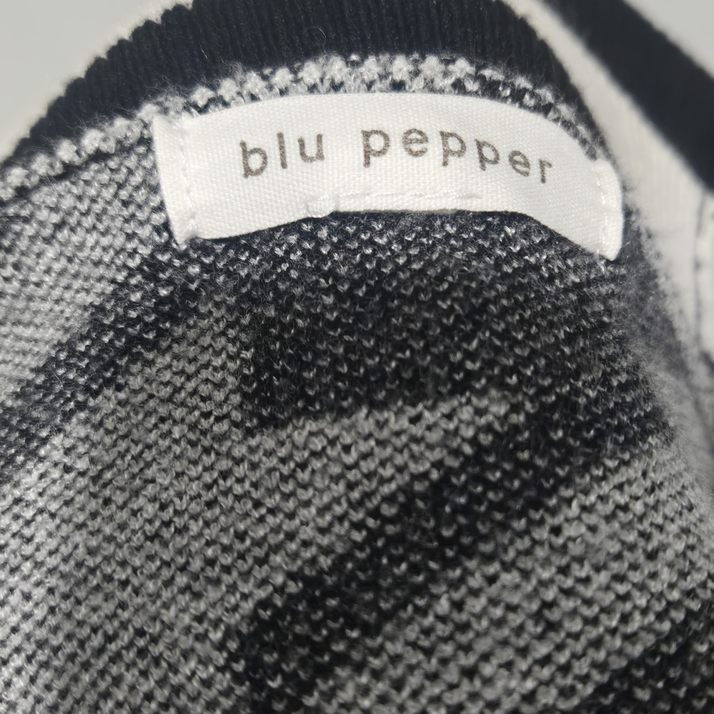 Houndstooth Cardigan - Picture 4 of 5